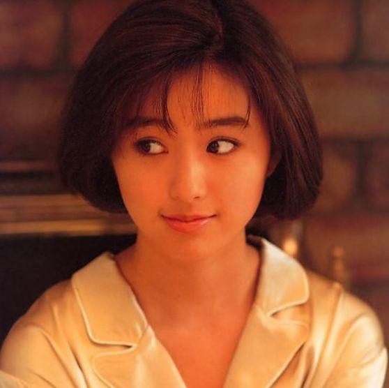 酒井法子的生财之道！发条微博就能赚钱还贴心提示：支付选项