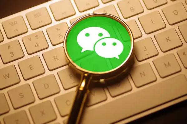 QQ相亲群加了一个妹子，聊了几天感觉蛮好，但是要电话和微信，一直都不给，说是之前被骚扰过，是真的吗？