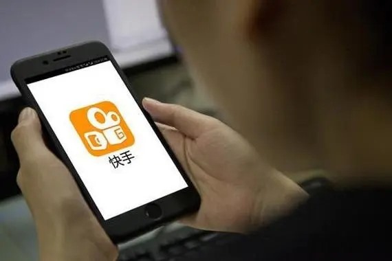 为什么我老公的手机号会显示在别人的快手号上?